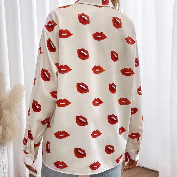 White Casual Womens Lip Print Button Front Shirt - Picture 3 of 5